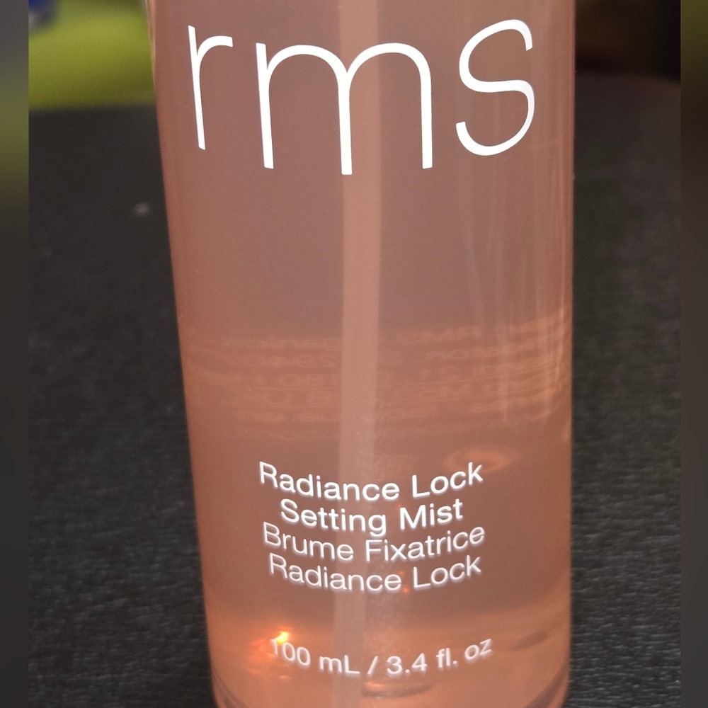 Price Is Final- RMS Beauty Radiance Lock Setting Mist 100 ml - Picture 3 of 8